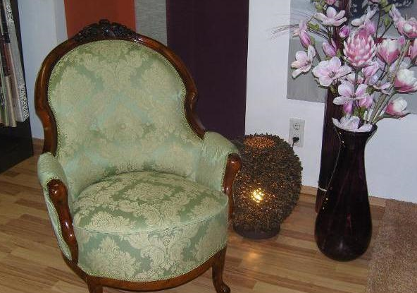 Stil Polstermöbel Werkstatt e.U., Leibnizgasse 32 in Wien