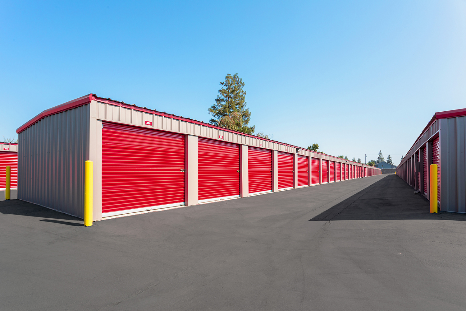 Self Storage in Riverbank, CA.