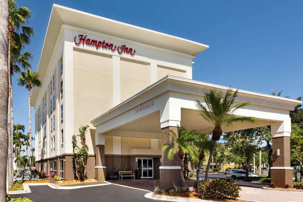 Images Hampton Inn Tampa/Rocky Point-Airport