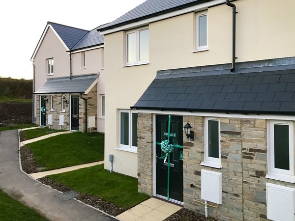 Persimmon Homes Eve Parc Falmouth 01326 331509