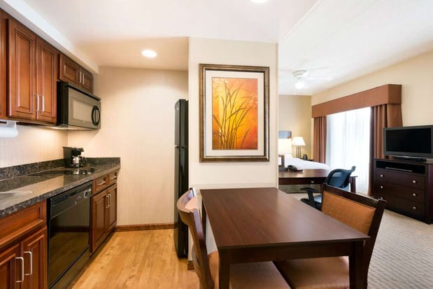 Images Homewood Suites by Hilton Minneapolis-New Brighton
