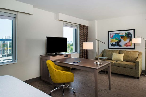 Images Hampton Inn & Suites Miami Wynwood Design District