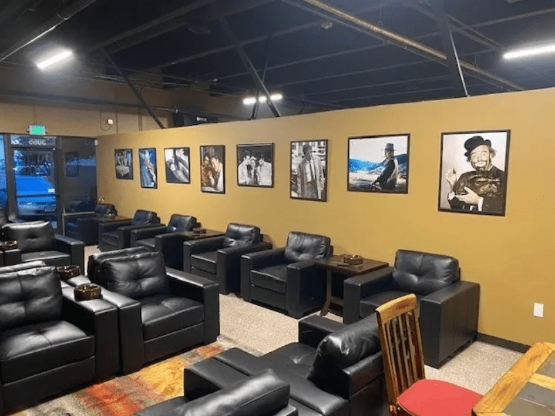 Images 3D's Cigars & Lounge