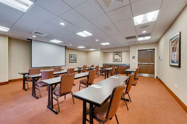 Images Homewood Suites by Hilton Fort Worth - Medical Center, TX