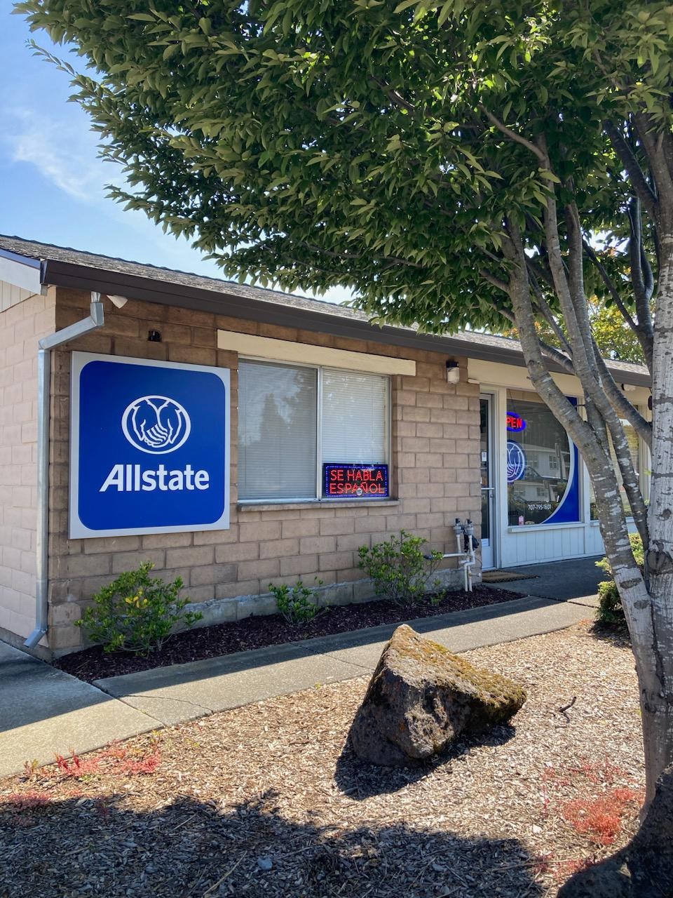 Maria Reynosa Chavez: Allstate Insurance Image