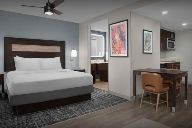 Images Homewood Suites by Hilton Orlando Airport