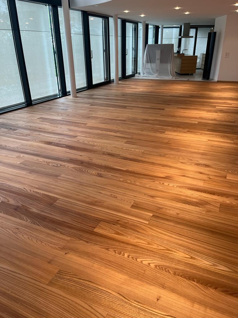 Bilder New Line Pavimenti - Locarno