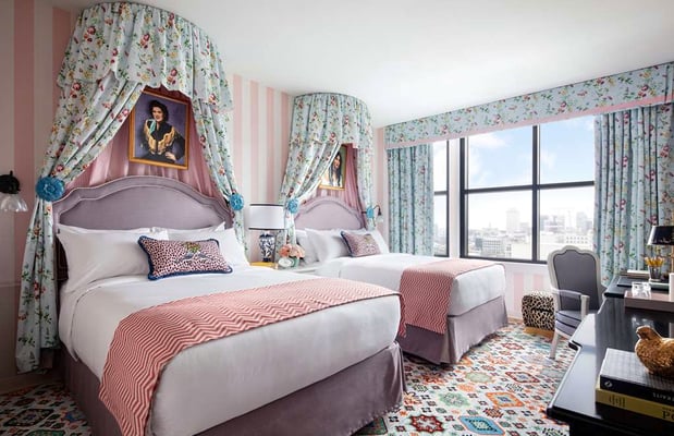 Images Graduate by Hilton Nashville