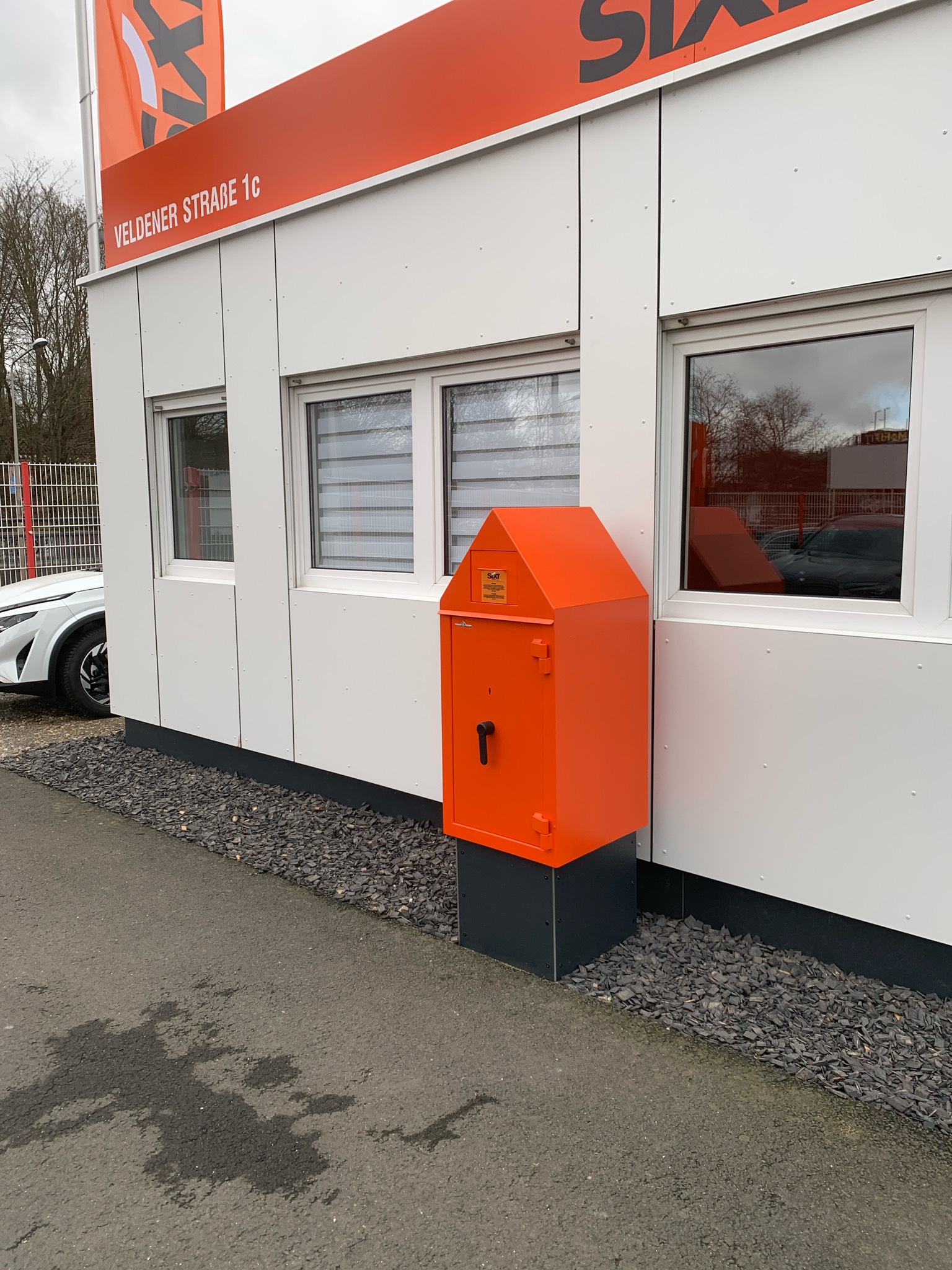 SIXT Autovermietung Düren, Veldener Strasse 1c in Düren