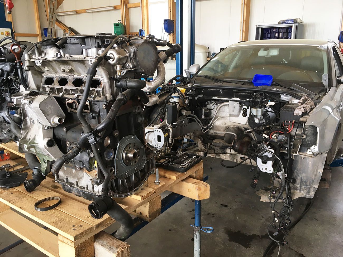 Autowerkstatt Kfz-Meisterbetrieb Freutsmiedl, Oberaign 6 in Kirchweidach