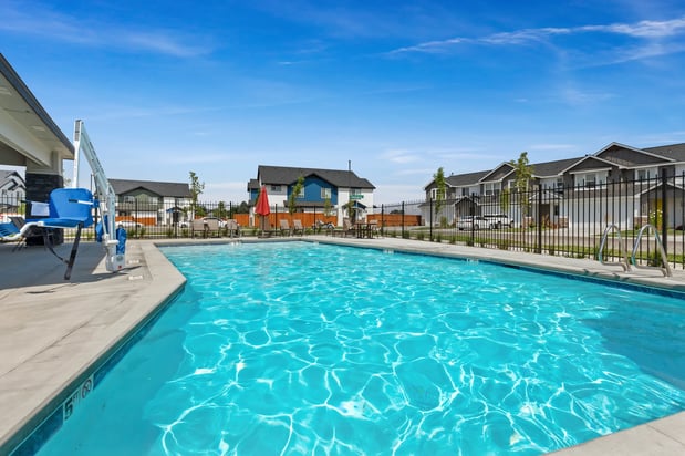 Images Alante Homes at Lake Hazel