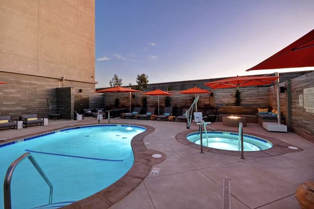 Images Hampton Inn and Suites Los Angeles Burbank Airport