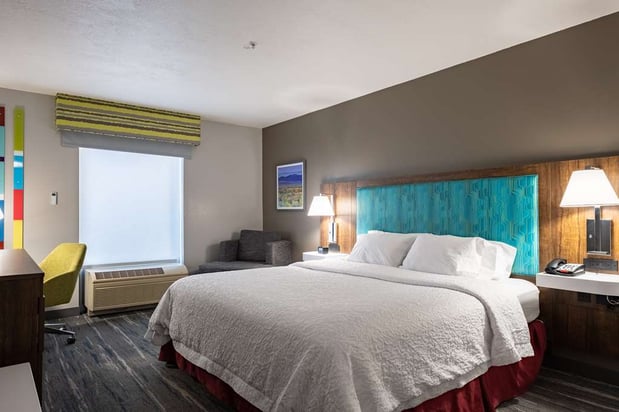 Images Hampton Inn Richfield