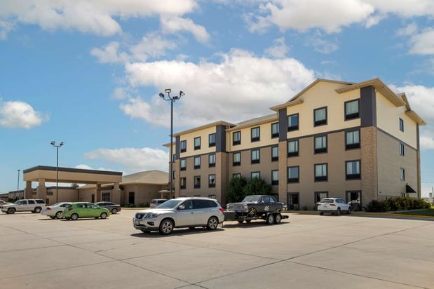 Images Best Western Plus North Platte Inn & Suites