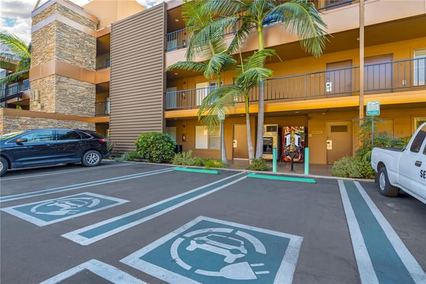 Images Best Western Plus Stovall's Inn