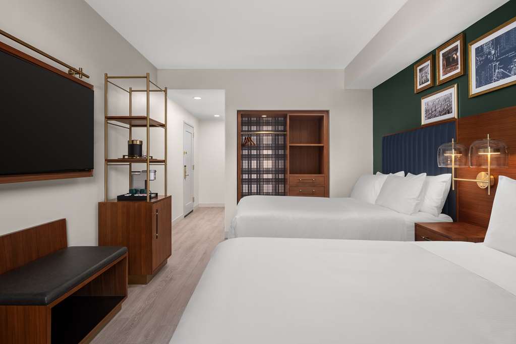 Guest room