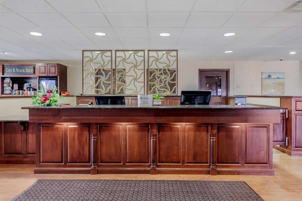 Images Best Western Plus Dubuque Hotel & Conference Center