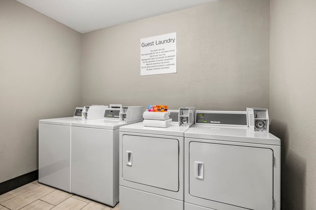 Images Holiday Inn Express & Suites Phoenix West - Tolleson by IHG