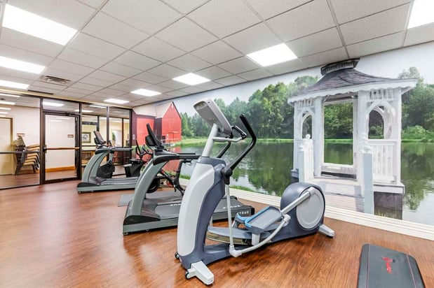 Images Best Western Plus Dutch Haus Inn and Suites