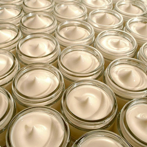 System Kosmetik Produktionsgesellschaft mbH, Raiffeisenstrasse 2 in Münster