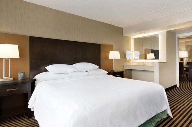 Images Embassy Suites by Hilton Piscataway Somerset