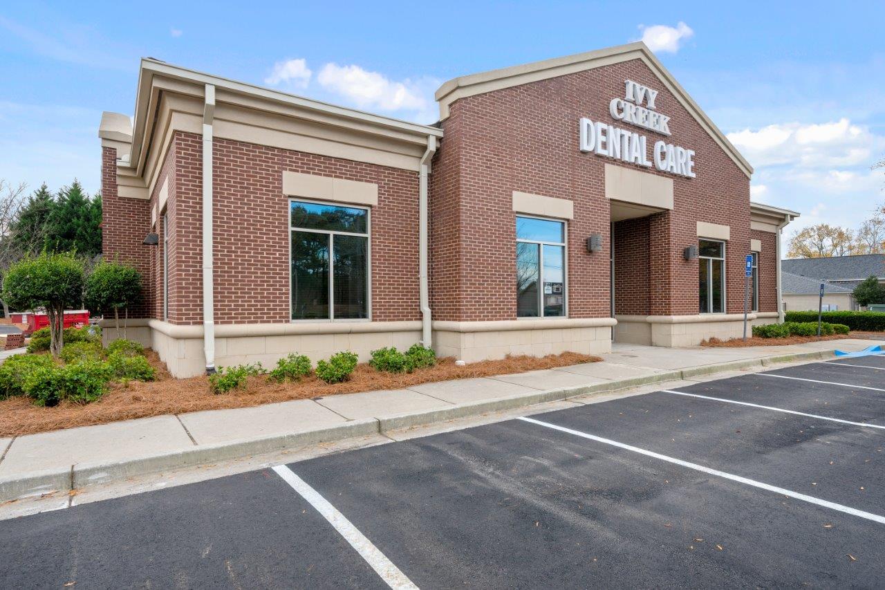 Front of office, Ivy Creek Dental Care. Dentist in Buford, GA. 