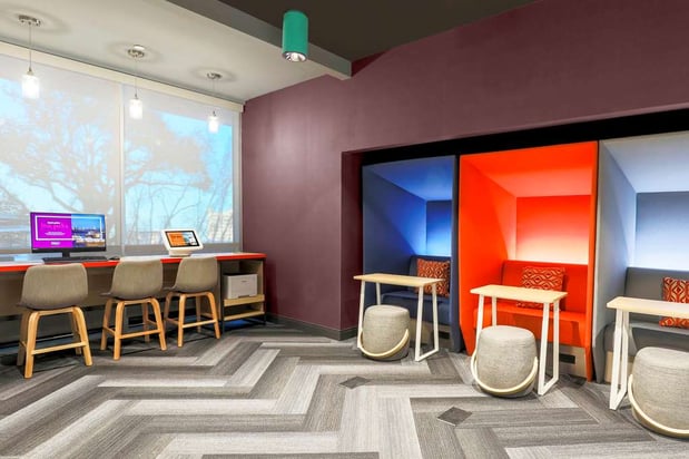 Images Tru by Hilton Dallas Market Center