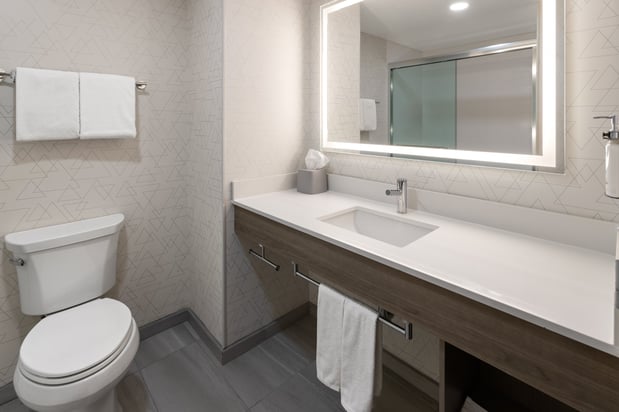 Images Holiday Inn Express & Suites Freeport - Brunswick Area by IHG