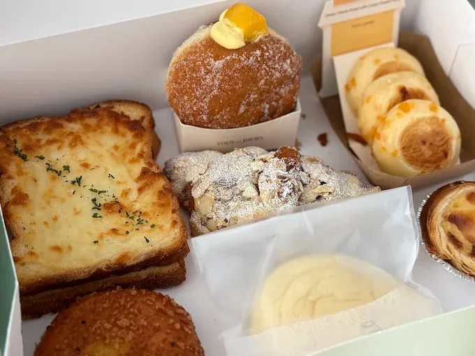 Images Tous Les Jours Bakery and Cafe