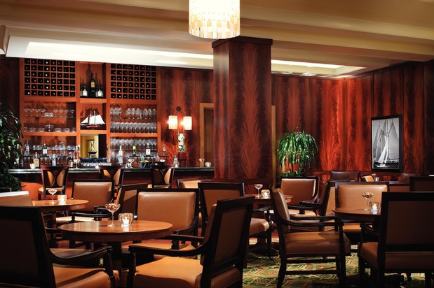 Images Vi at La Jolla Village