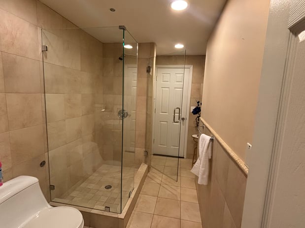 Images Vasquez glass services LLC