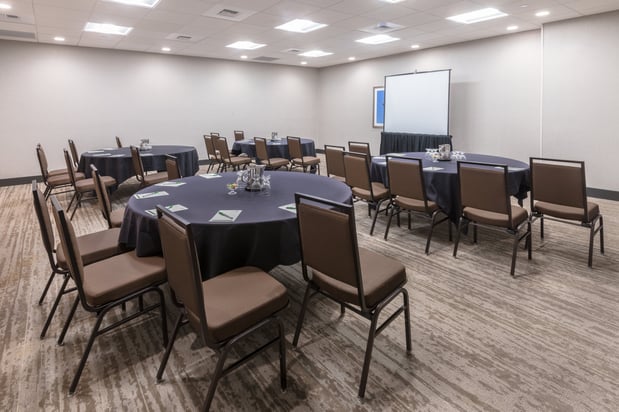Images Holiday Inn Denver East by IHG