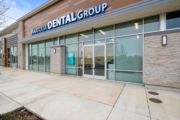 Images Anatolia Dental Group
