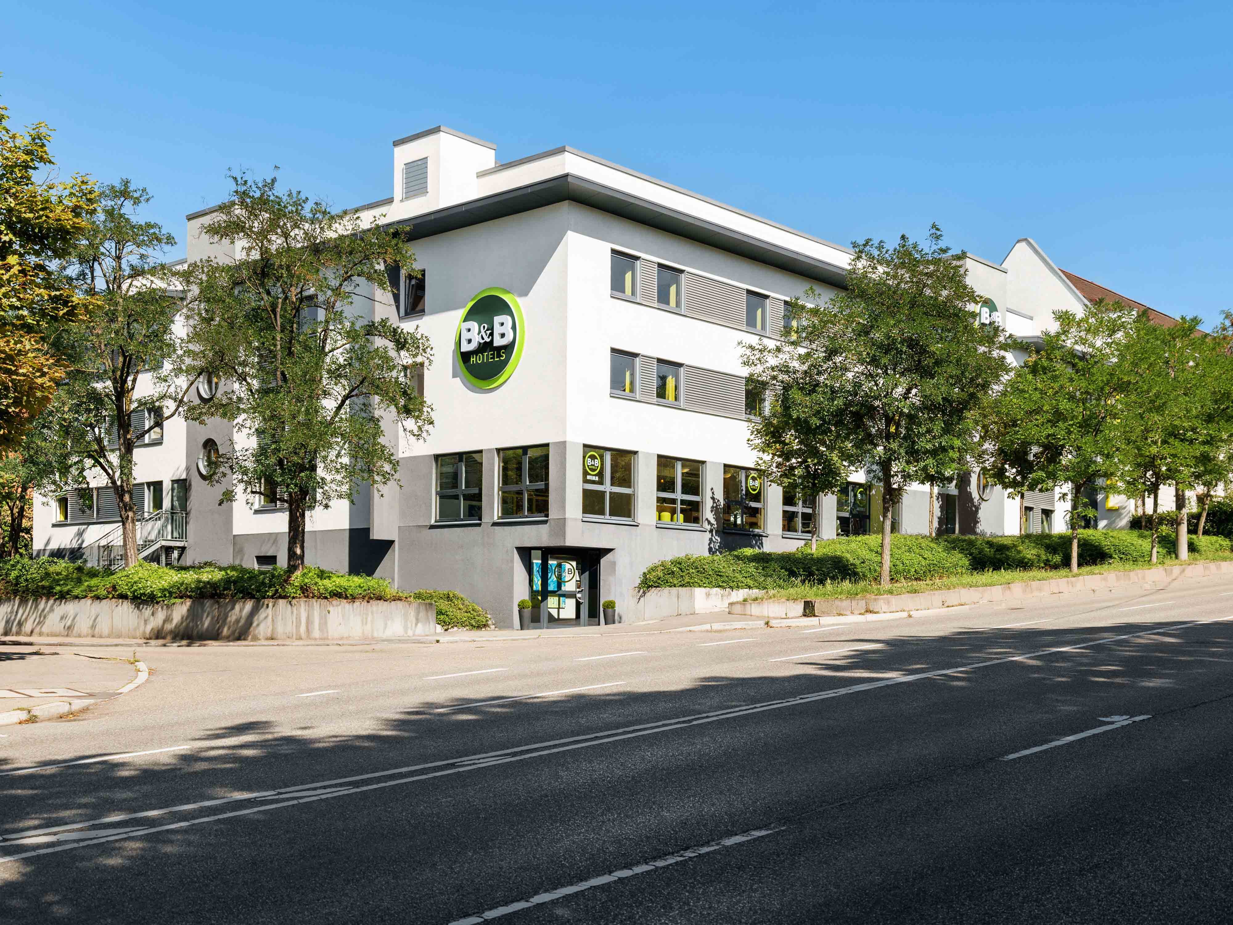 Bilder B&B HOTEL Stuttgart-City