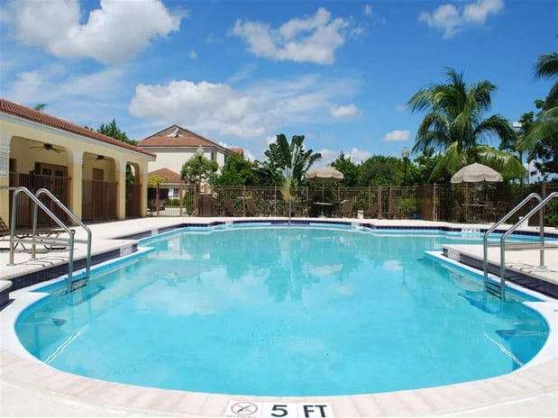 Images Eagle Pointe