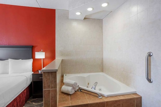 Images Best Western Inn at Blakeslee-Pocono