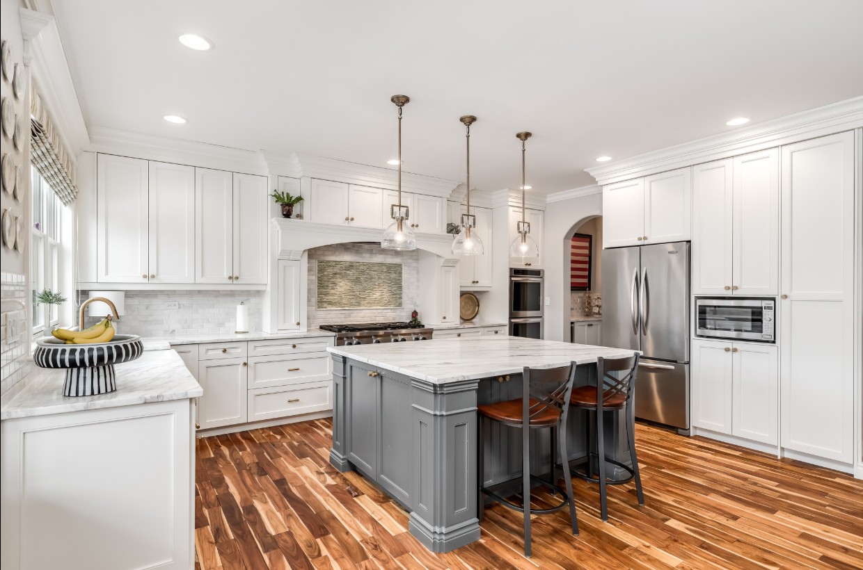 High Quality Kitchen Remodeling Gaithersburg MD visit our showroom in Laytonsville, MD or call for free in-home design consultation & estimate. Serving Maryland, DC & N. VA areas