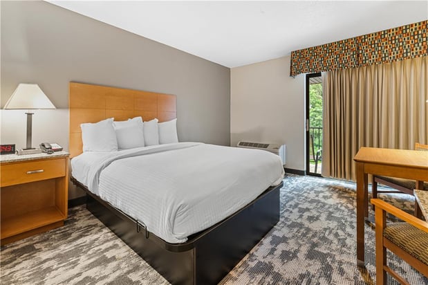 Images Best Western Ambassador Inn & Suites