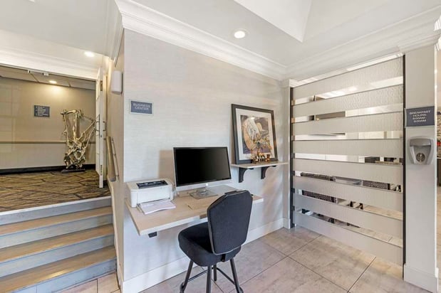 Images Best Western Brentwood