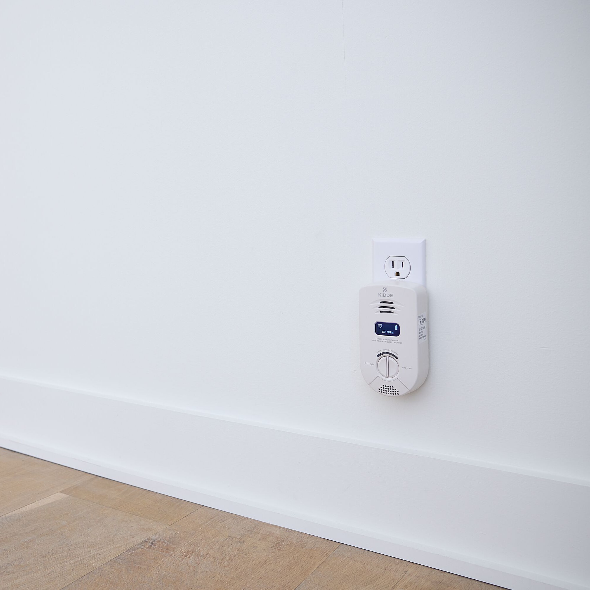 How To Choose the Best Carbon Monoxide Alarm for Your Home