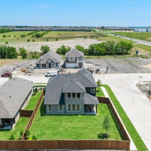 Images UnionMain Homes - Walden Pond 50's