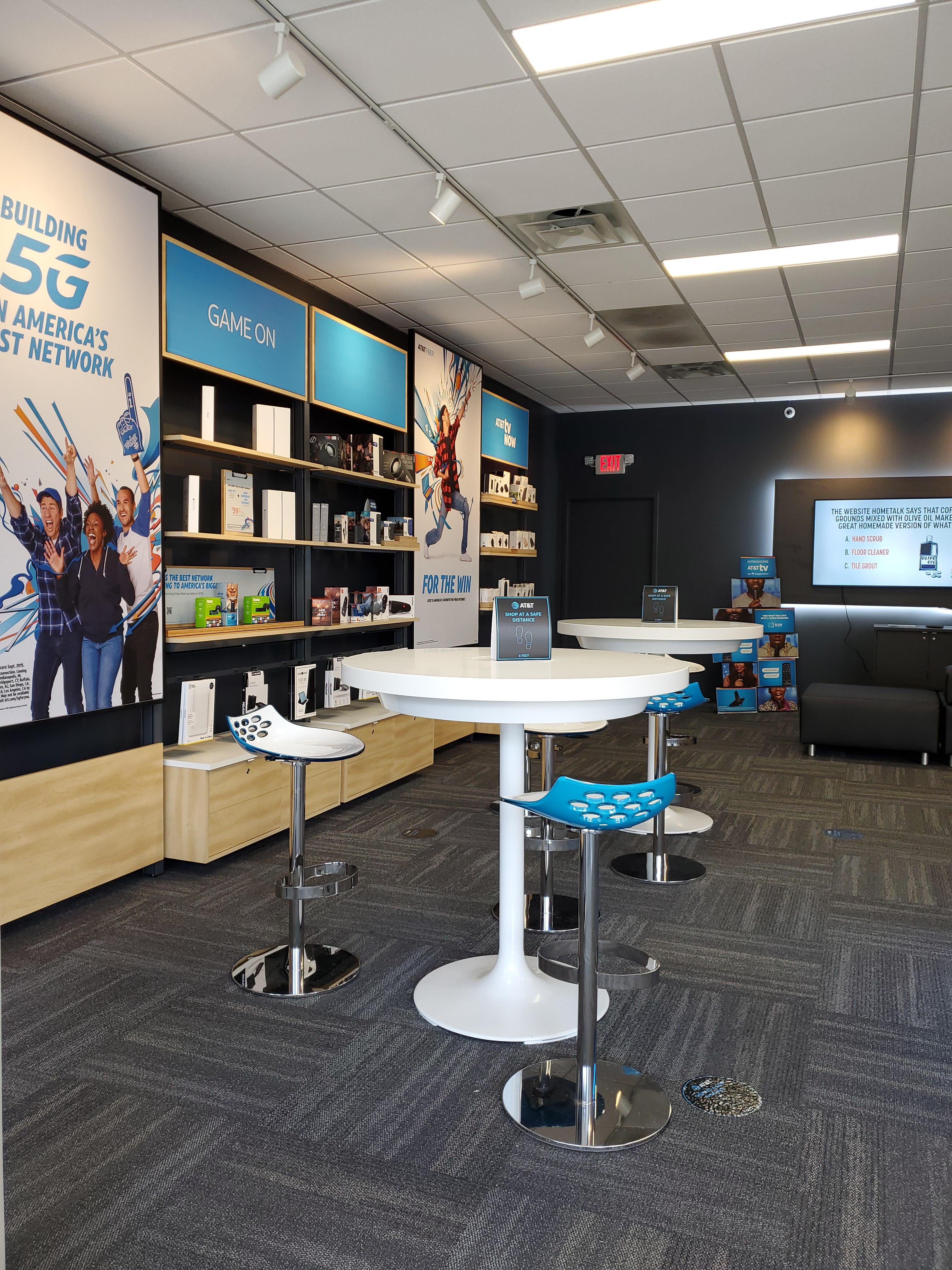 AT&T Store Photo