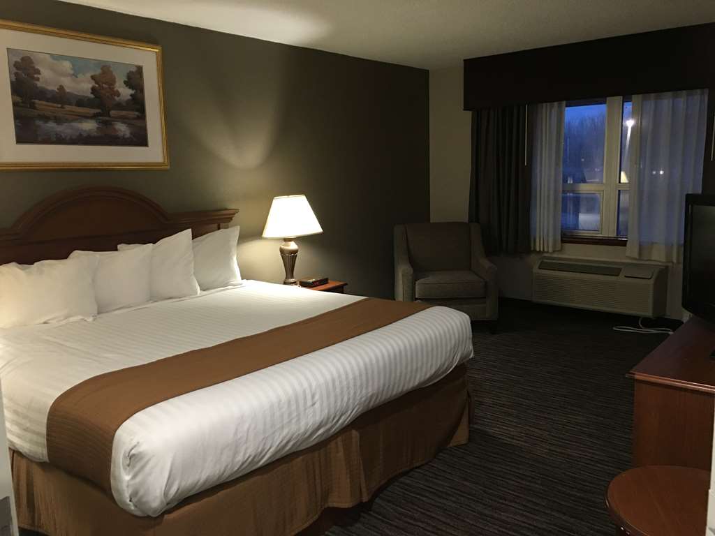 King Kitchenette Suite