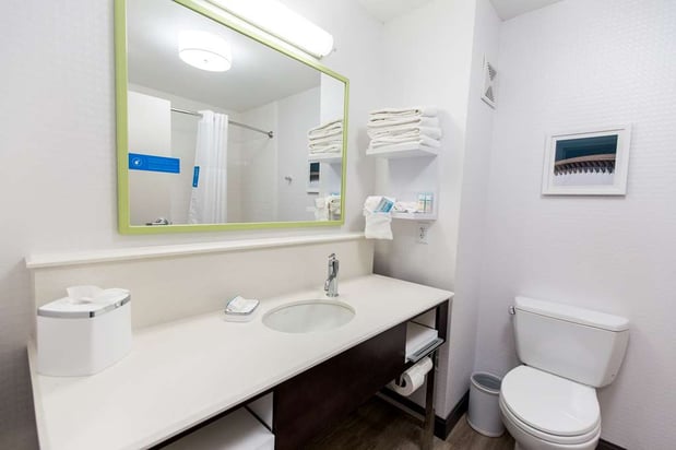 Images Hampton Inn Bismarck North
