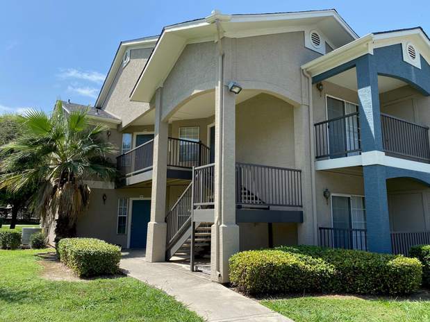 Images Rosillo Creek Apartments