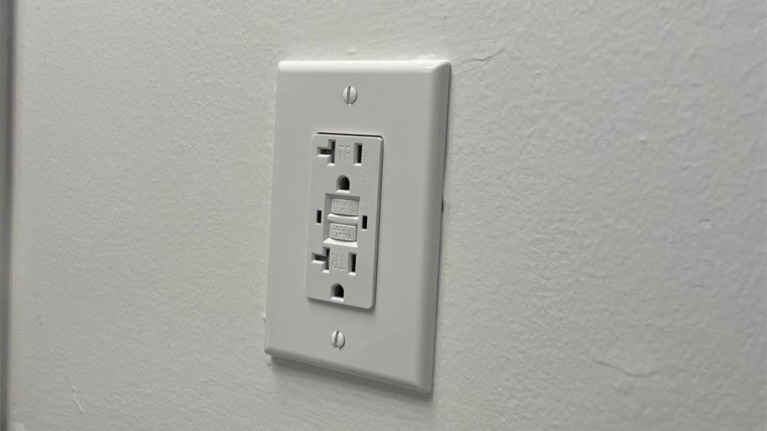 Restore power to your home with electrical outlet repair services from Primary Electric Hawaii. I diagnose and repair issues with outlets, switches, and wiring to ensure safe and reliable electrical connections throughout your home or business. Trust Primary Electric Hawaii for prompt and efficient electrical outlet repair that keeps your space powered up.