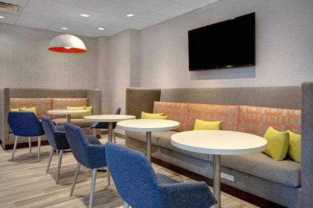 Images Hampton Inn & Suites Yonkers