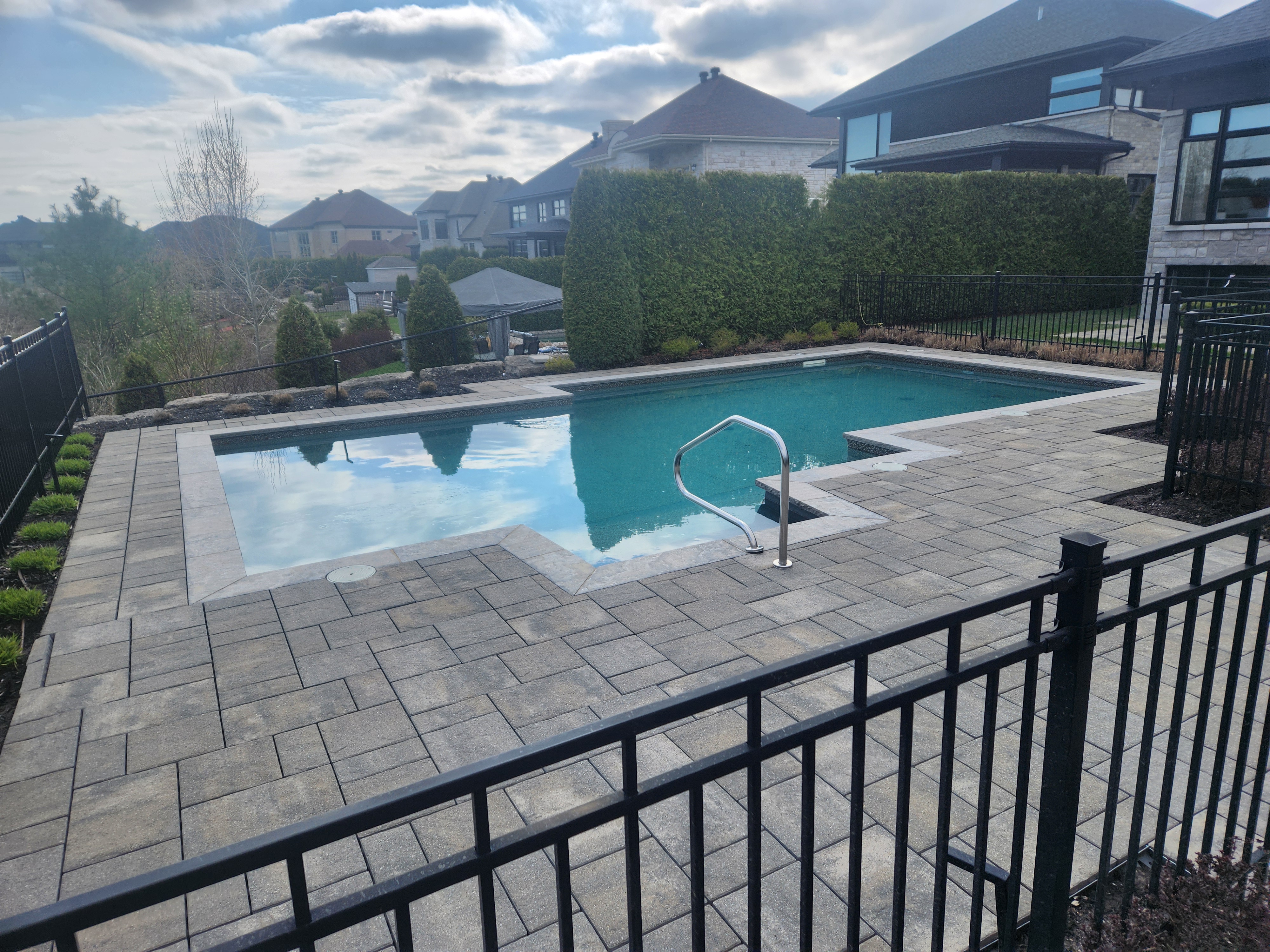 Images Aménagement Pro Unique Inc. - pave uni rive sud et monteregie