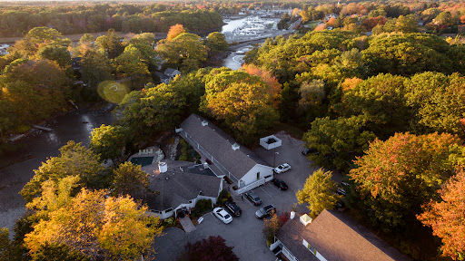 The Lodge On The Cove Image