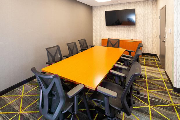 Images Holiday Inn & Suites Detroit - Troy by IHG